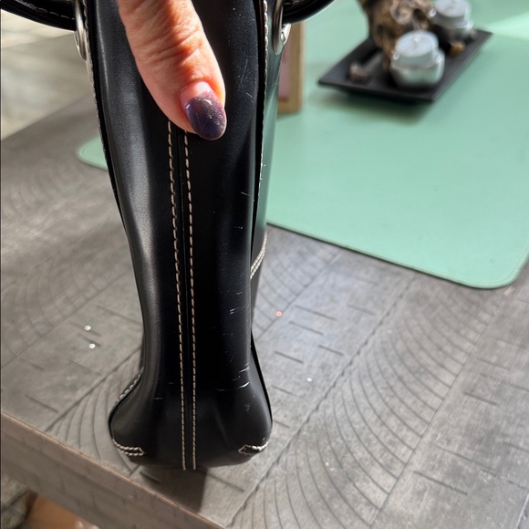 Wilson's Black Leather Handbag - Picture 4 of 8